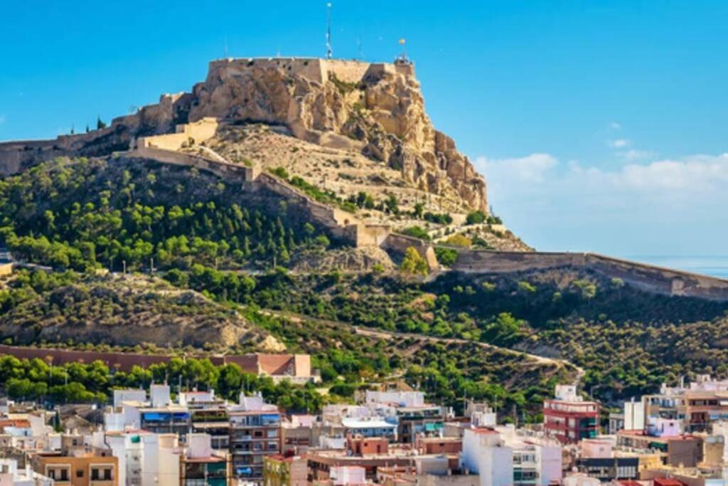 Loft Apartamento Sevilla 16 Alicante Ngoại thất bức ảnh